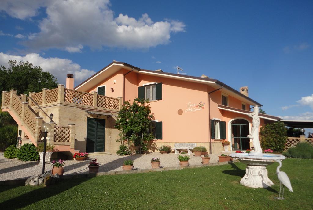 Ferienwohnung Casa Adriana Penne Exterior foto